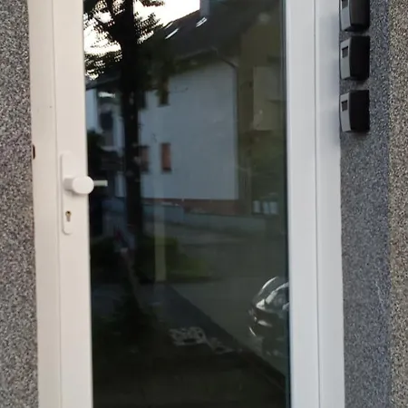 Topflat Mit Kueche I Gratis Parkplatz I Drei Schlafzimmer I Zentrumnah Apartment Dortmund