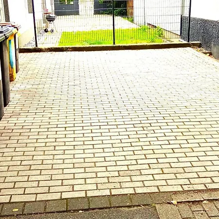 Apartment Topflat Mit Kueche I Gratis Parkplatz I Drei Schlafzimmer I Zentrumnah Dortmund