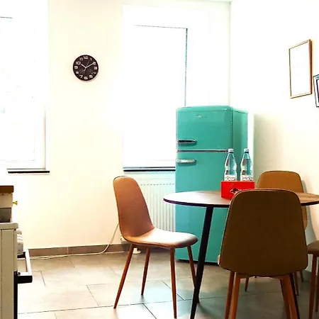 Apartment Topflat Mit Kueche I Gratis Parkplatz I Drei Schlafzimmer I Zentrumnah *