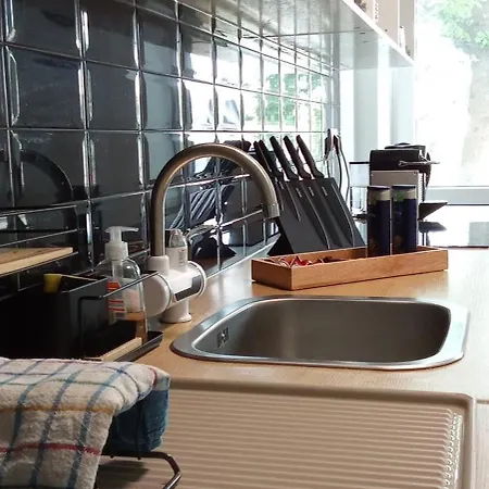 Topflat Mit Kueche I Gratis Parkplatz I Drei Schlafzimmer I Zentrumnah Apartment *
