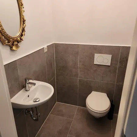 Topflat Mit Kueche I Gratis Parkplatz I Drei Schlafzimmer I Zentrumnah * דורטמונד