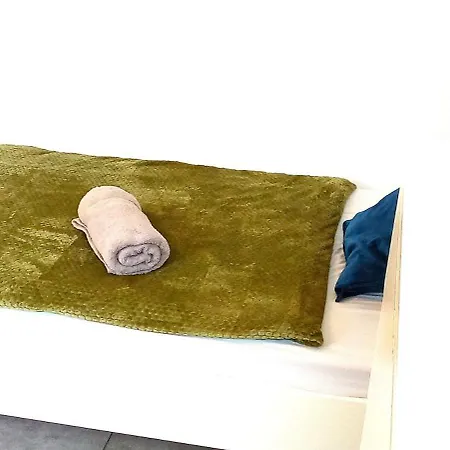 Topflat Mit Küche I Gratis Parkplatz I Drei Schlafzimmer I Zentrumnah Dortmund