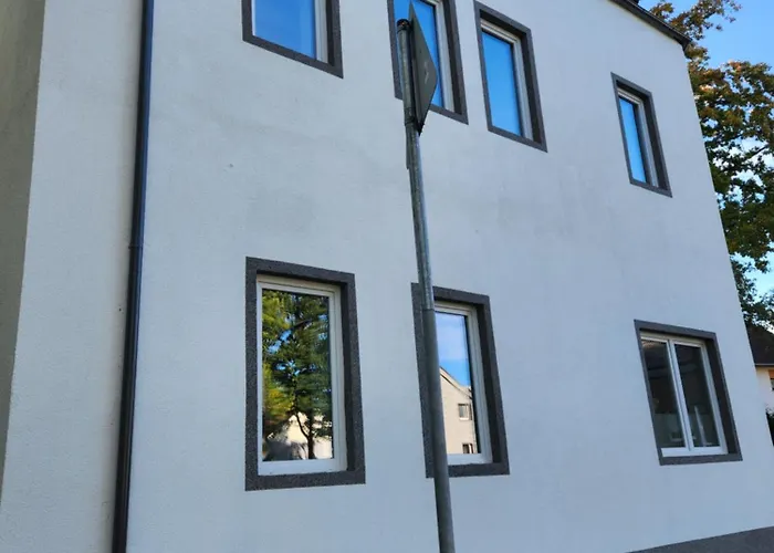 Apartament Topflat Mit Kueche I Gratis Parkplatz I Drei Schlafzimmer I Zentrumnah Dortmund