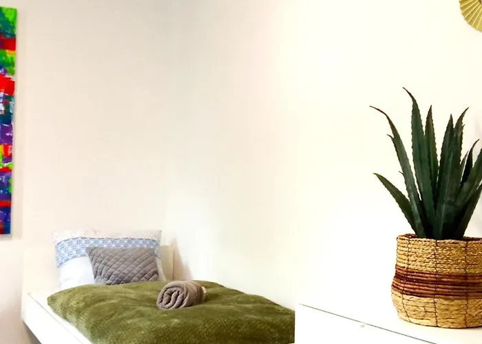 Topflat Mit Kueche I Gratis Parkplatz I Drei Schlafzimmer I Zentrumnah * Dortmund