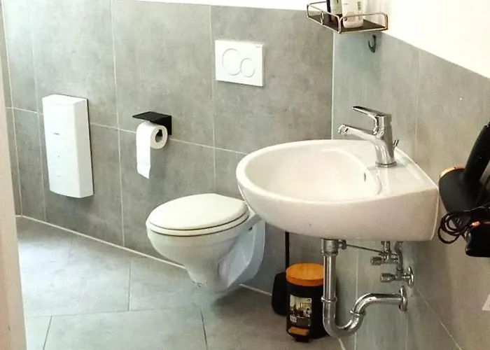 Apartament Topflat Mit Kueche I Gratis Parkplatz I Drei Schlafzimmer I Zentrumnah *